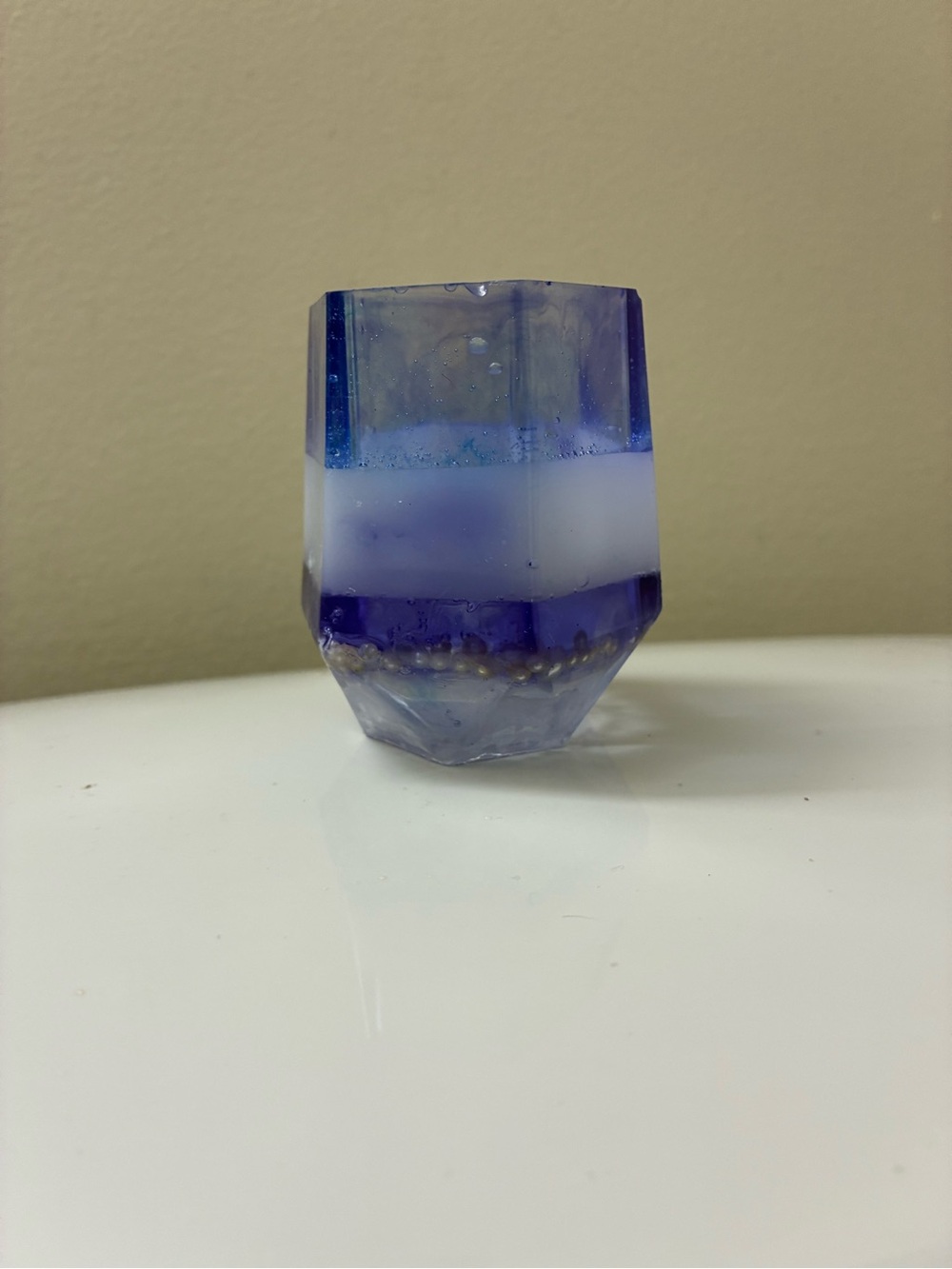 Geometric Resin Pen holder/flower holder in Blue and White